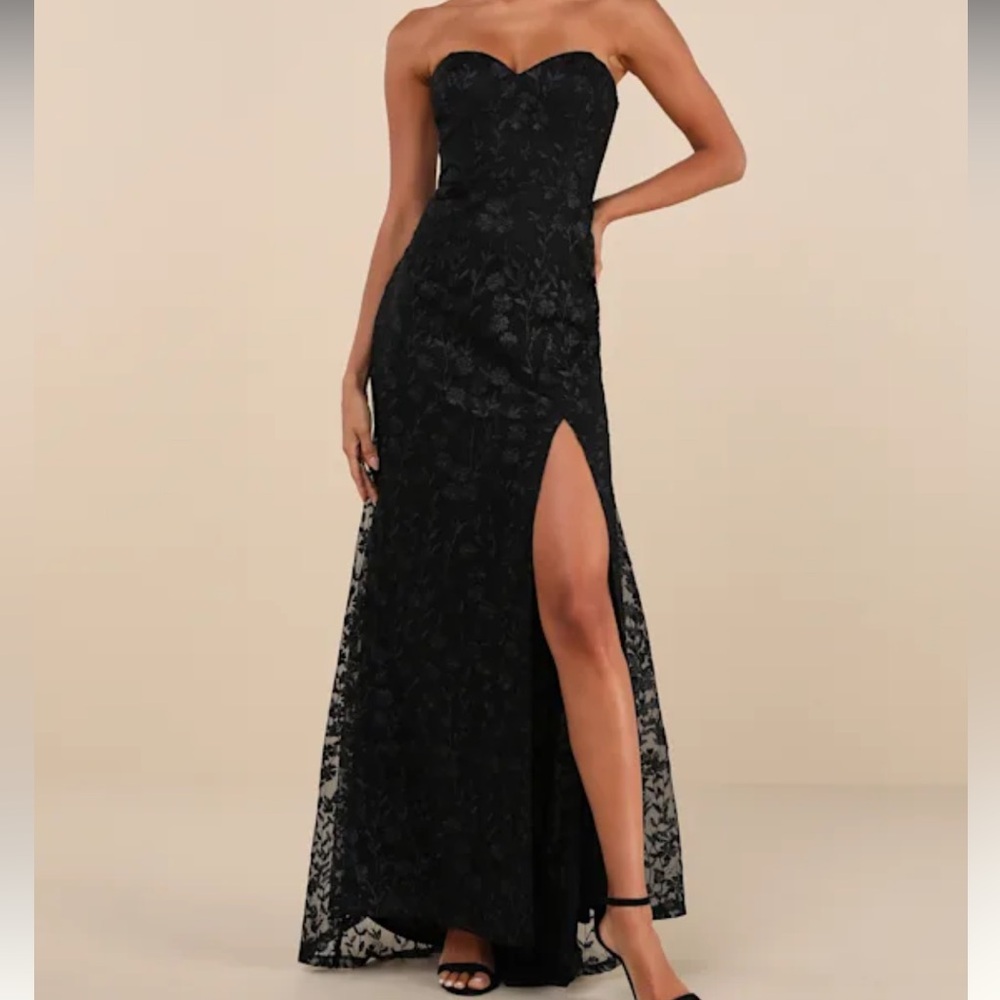 Strapless black formal dress
